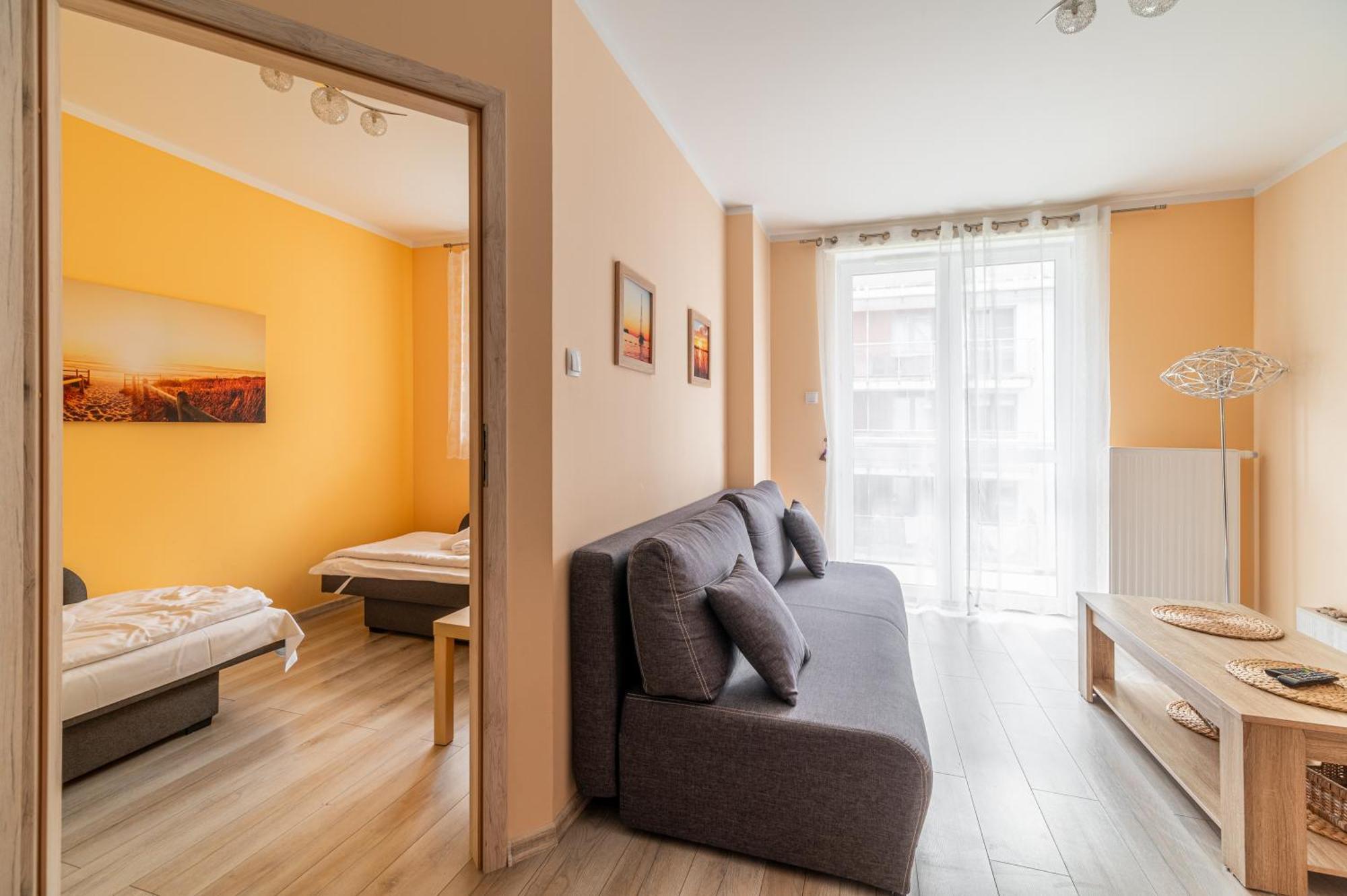 Horyzont Apartamenty - Osiedle Bursztynowe كولوبرزيغ المظهر الخارجي الصورة